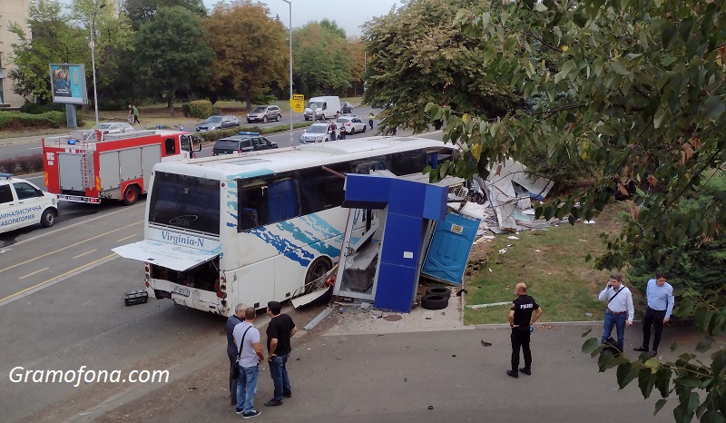 Условна присъда за мъжа, наел автобуса-убиец в Бургас