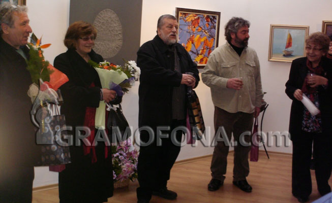 Тримата Йордановци пак ни събират на многоцветна среща