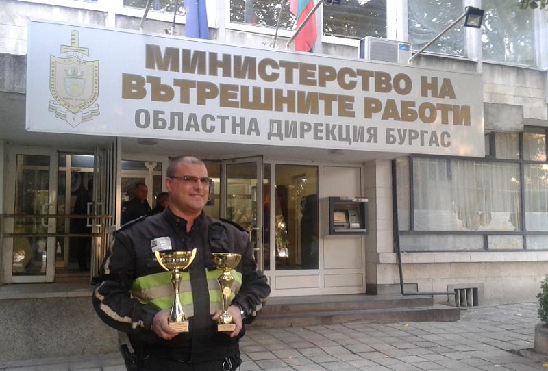 Гордост: Един от най-добрите пътни полицаи за 2018 е от Бургас