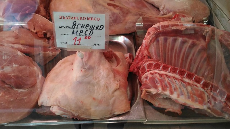 Конкуренцията в Бургас свали цената на агнешкото месо