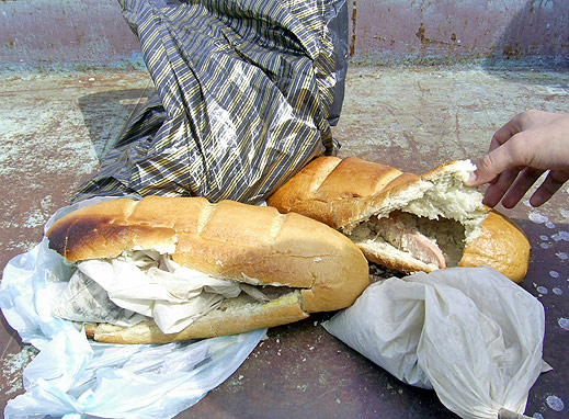 Хероин в парче хляб за бургаски пандизчия