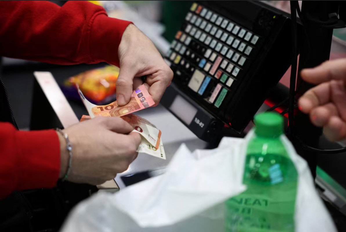 За два дни българите са изтеглили над 18 млн. евро от банкоматите