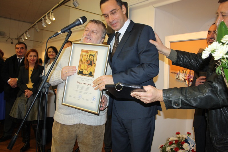 Йордан Петров е художник на 2014 