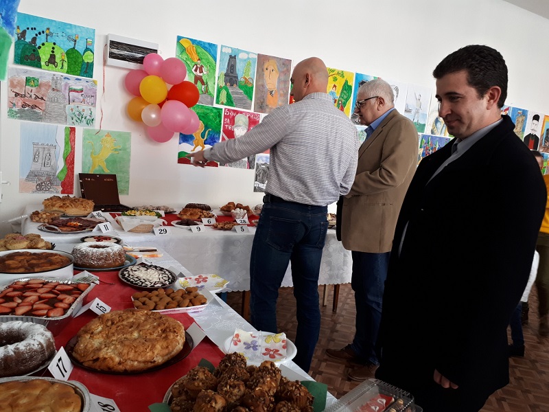 С кулинарна изложба жените-социалистки от Бургас отпразнуваха 8 март