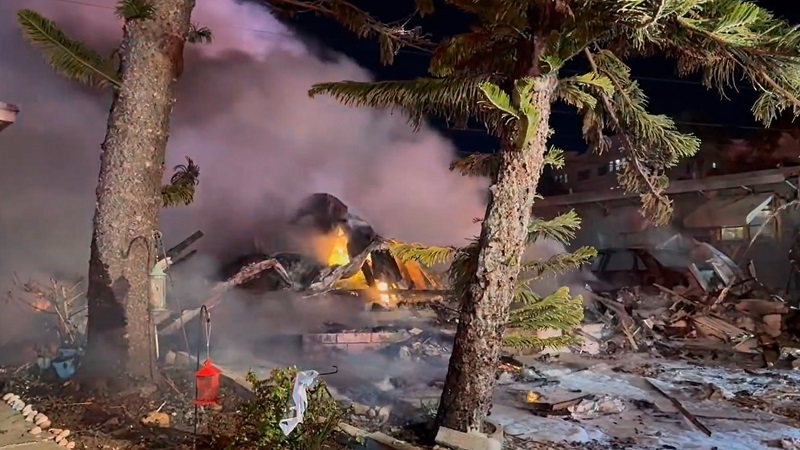 Самолет се разби в жилищен район във Флорида, има загинали