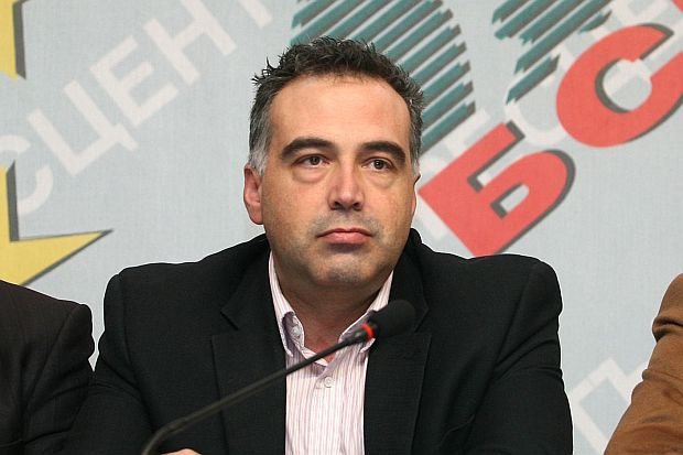 Антон Кутев: Знае се КОЙ предложи Пеевски