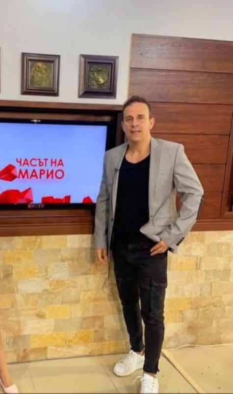 Пребиха зверски водещия на Канал 0 Марио Ангелов пред дискотека в Търговище