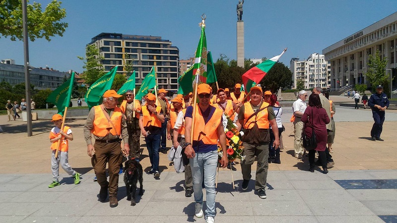 Ловците дружно маршируват по центъра на Бургас