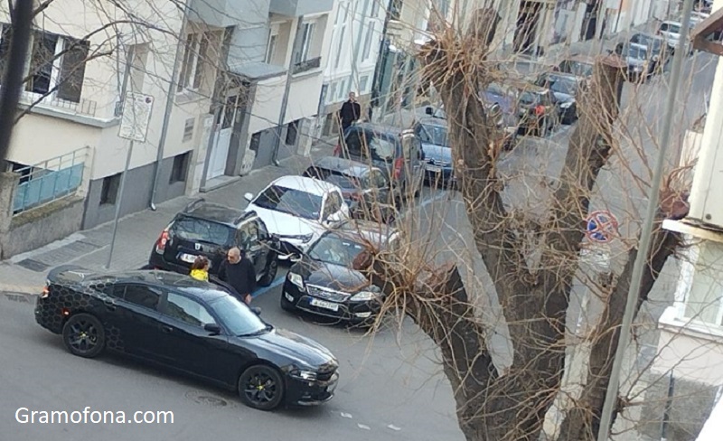 Пак се помляха на ул. Шейново