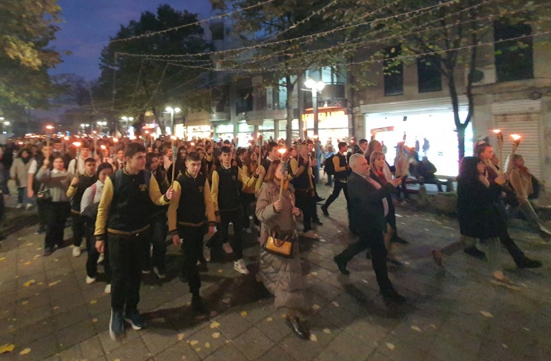 Бургас отбелязва 150 години от Априлското въстание с факелно шествие