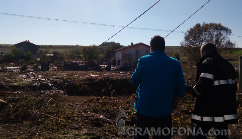 Нови 1,4 млн за Бургас и Камено, за да се справят с щетите от наводненията