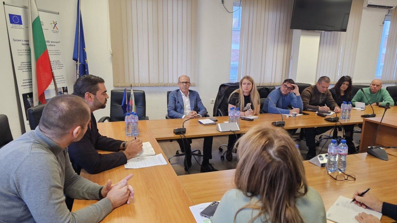 Засилват проверките на магазините за риба седмица преди Никулден