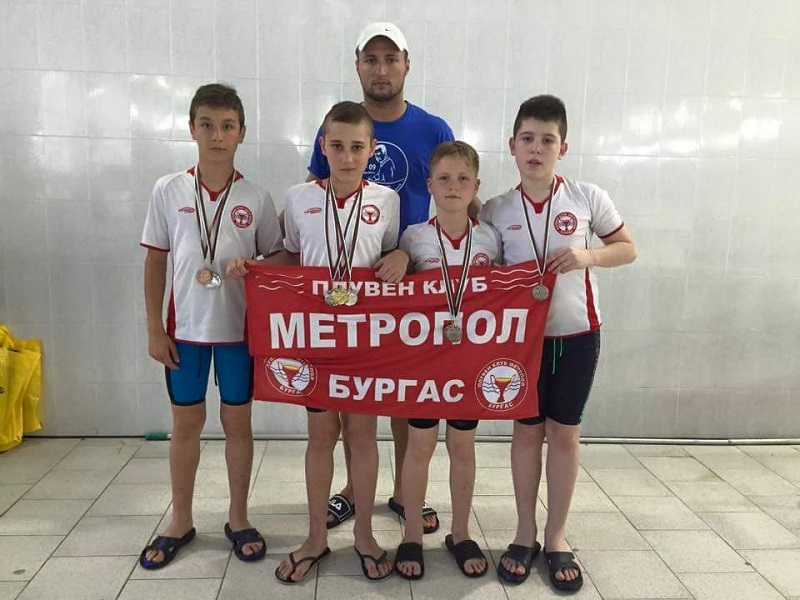 Наш плувец в Топ 10 в листата на ФИНА