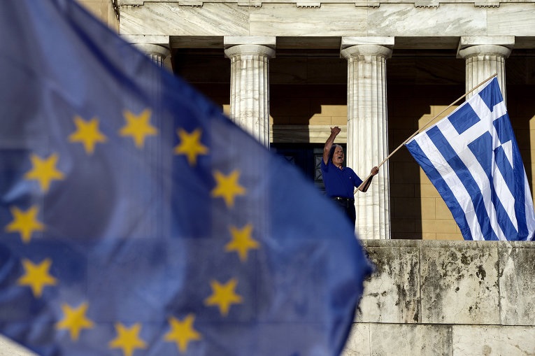 8,5 млн. гърци решават днес евросъдбата на страната си
