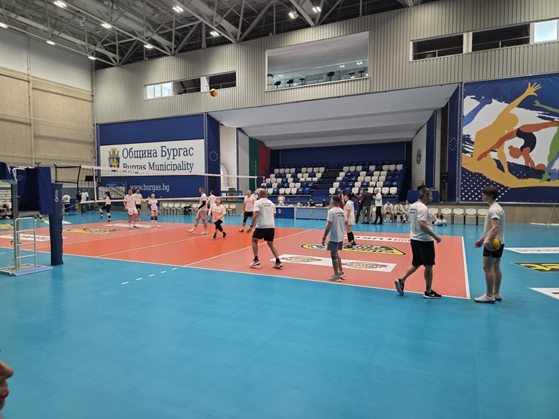Жени ГЕРБ – Бургас обединиха общността в благотворителен волейболен турнир