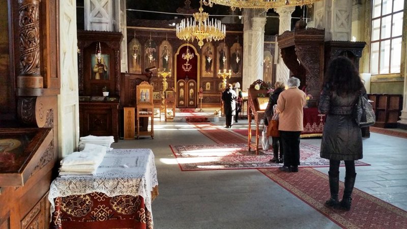 Съвременният християнин е зает с оцеляването си, няма време за църква