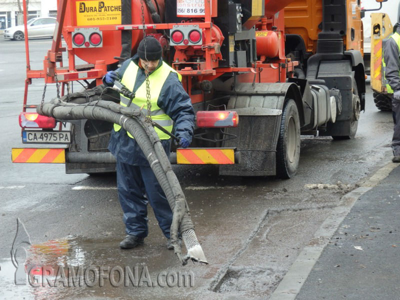 Ето кои улици ще ремонтират през уикенда в Бургас
