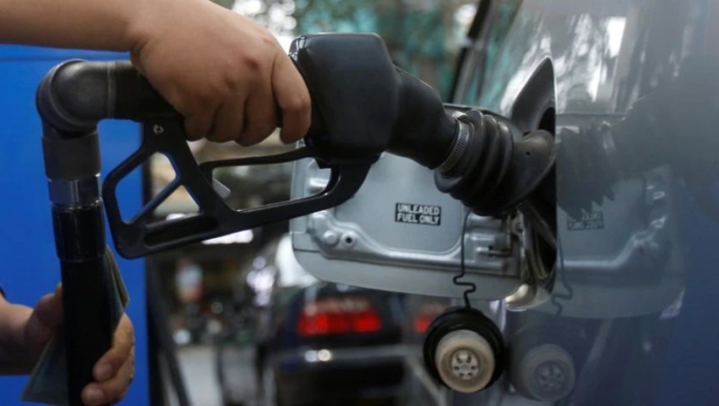 Литър гориво може да стигне 5 лв., смята икономист
