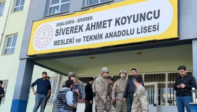 16 ранени при стрелба в училище в Турция