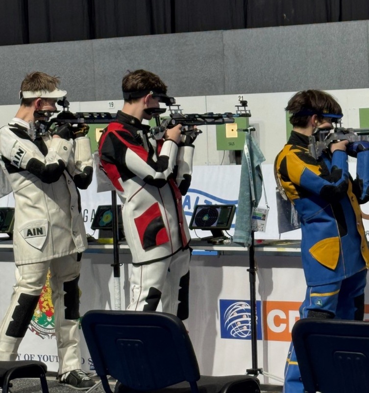 Нов държавен рекорд от спортната стрелба  в Бургас 