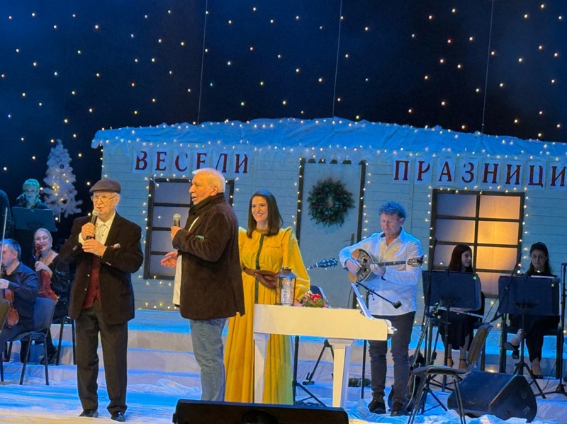 Пет коледни концерта на Стефан Диомов в празничните програми на БНТ и bTV