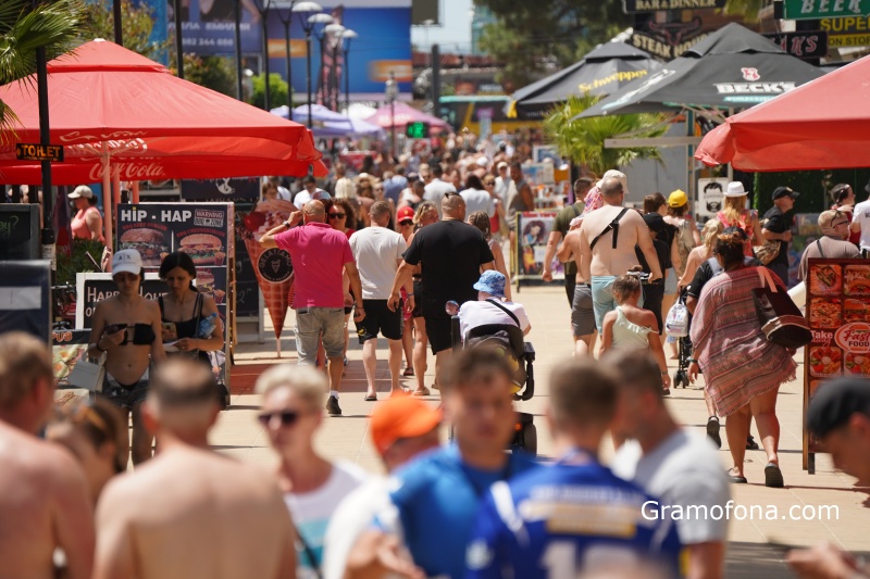 Елена Иванова, хотелиер: Очакваме ръст на туристите в Слънчев бряг