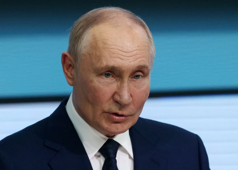 Владимир Путин пристига на двудневно държавно посещение в Китай
