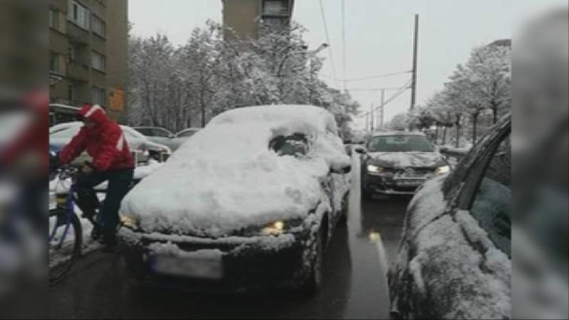 Снежна кола = хит в мрежата