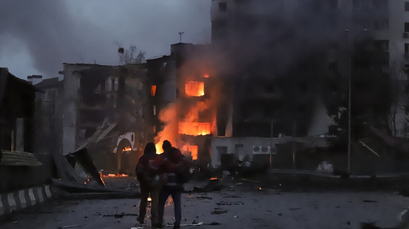 Силни експлозии през нощта в Киев
