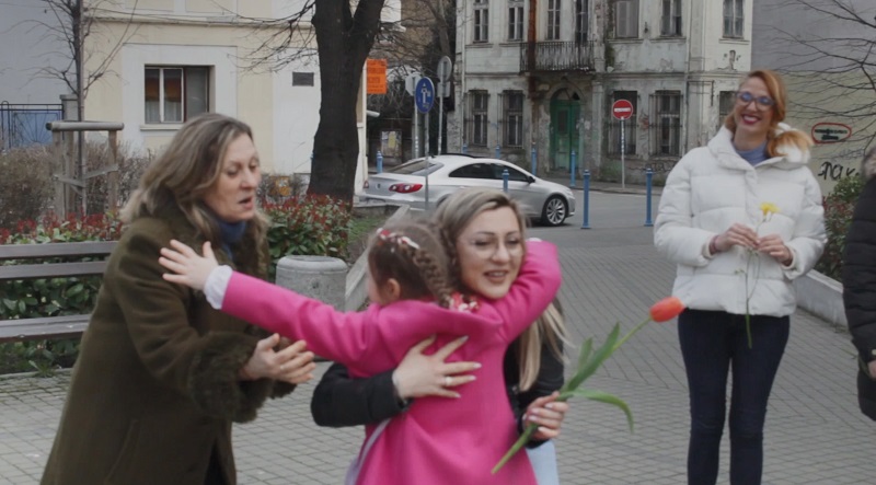 Вижте поздрава на децата от Центъра за млади таланти