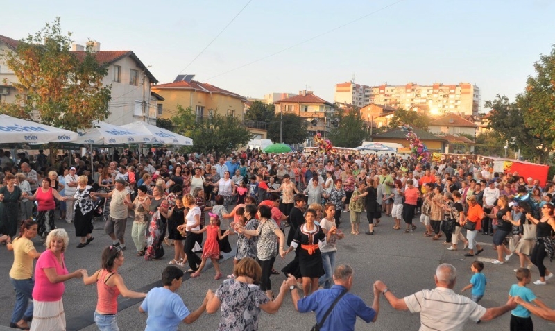 Песни, танци и борби за празника на „Меден рудник“