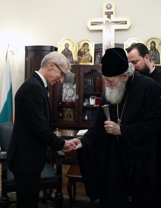 Патриарх Неофит благослови новия премиер