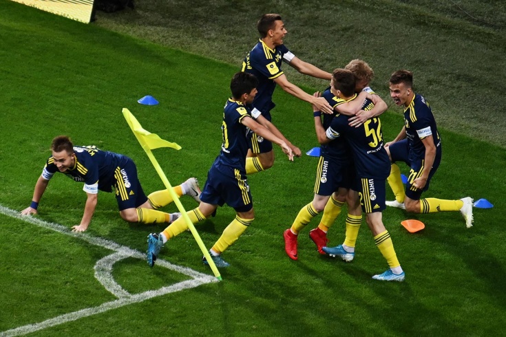 Най-странният мач в историята на руския футбол превърна хлапетата на Ростов в звезди