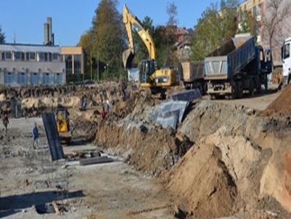 Започна строителството на паркинг и тренировъчно игрище на “Арена Созопол“