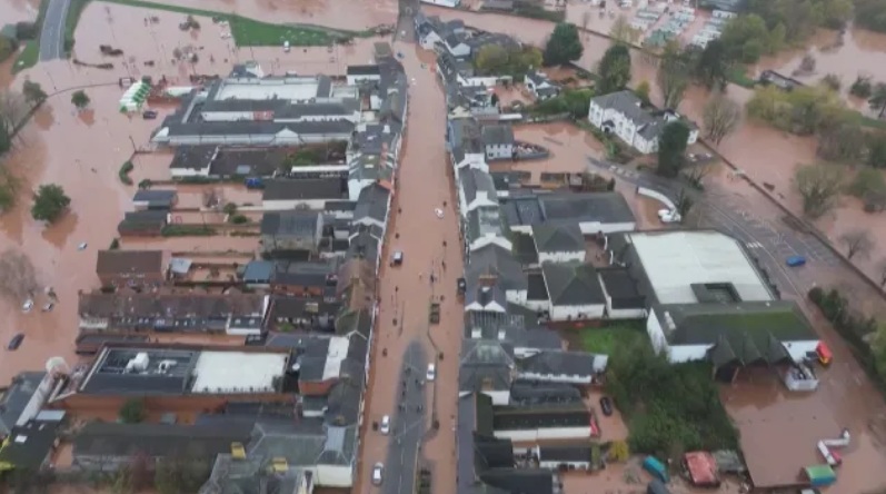 Бурята „Клаудия“ взе три жертви в Португалия