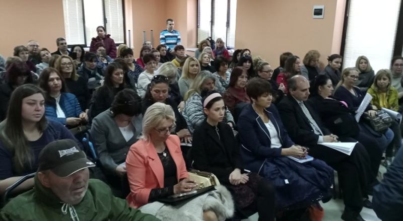Сериозен интерес при представянето на Закона за социалните услуги в Бургас
