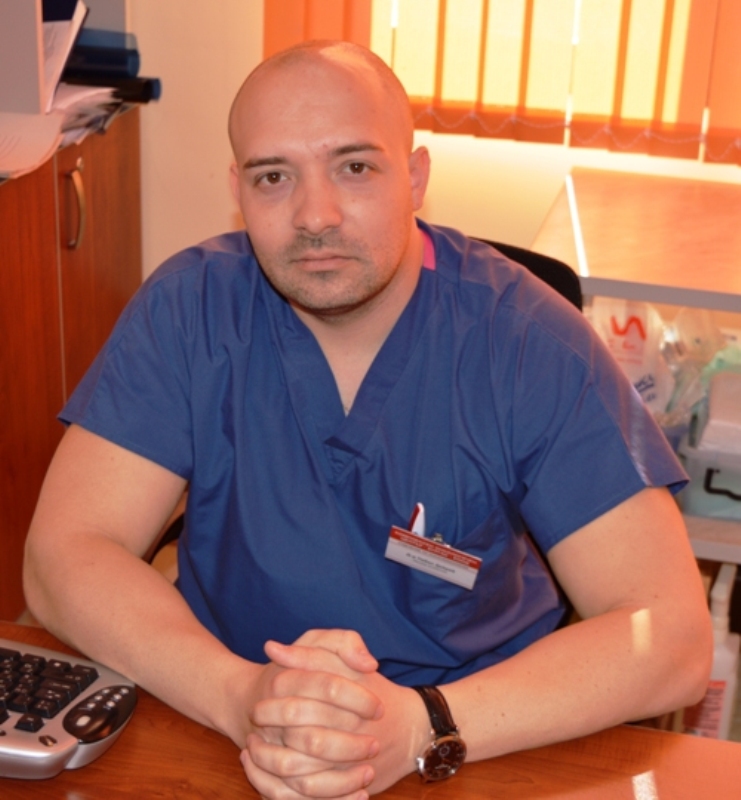 Бургаски онкогинеколог бори стреса на пистов мотор