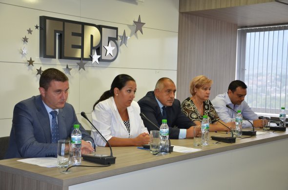 Днес обявяват водачите на ГЕРБ за вота, в Бургас искат Ивелина Василева