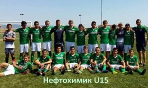 Нефтохимик U15 стартира първенството с победа
