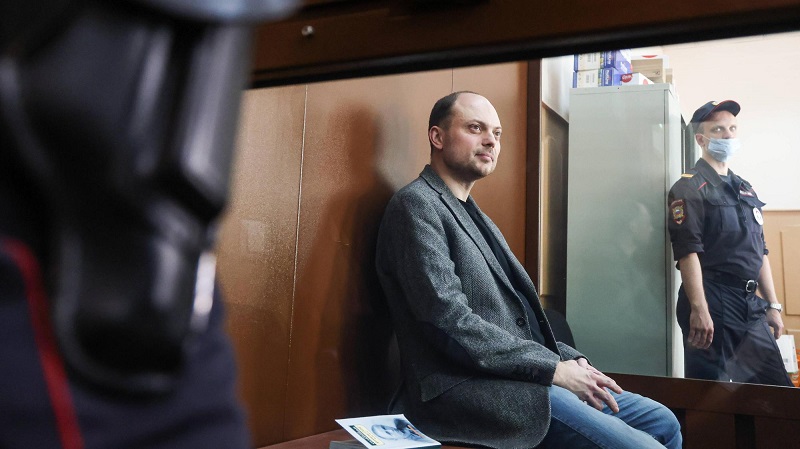 Осъдиха критик на Путин на 25 години затвор