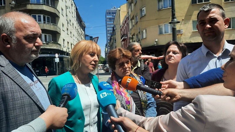 Мая Манолова и Татяна Дончева остават заедно и за вота през юли