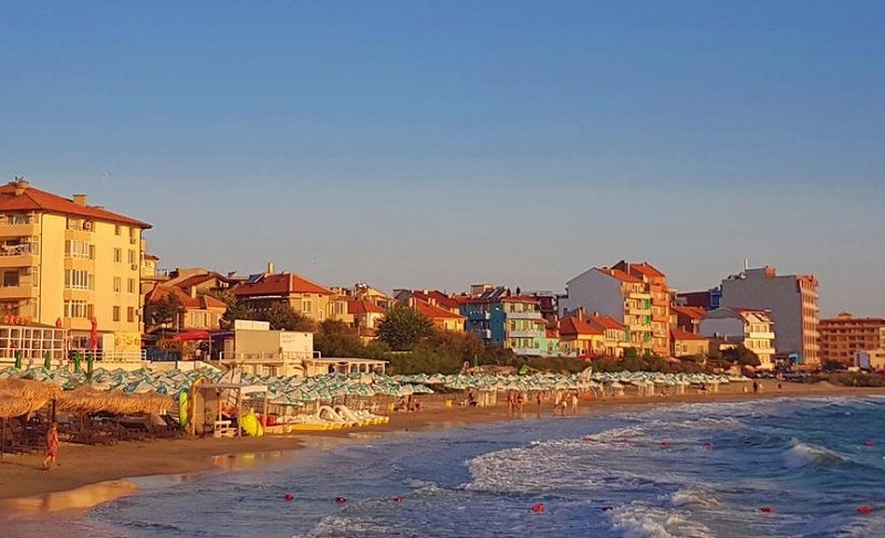 Община Поморие поиска спиране на процедурата за концесия на плаж „Поморие-изток”