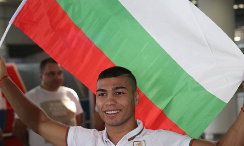 Развяха българското знаме в Рио