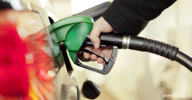 Данъчните хванаха бензиностанции да мамят с отстъпката от 25 стотинки 