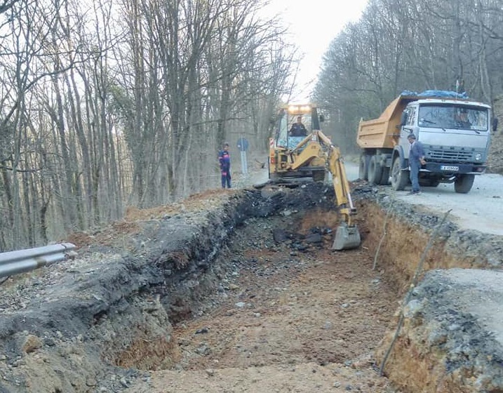 Спешен ремонт на опасен участък от пътя Царево – Българи