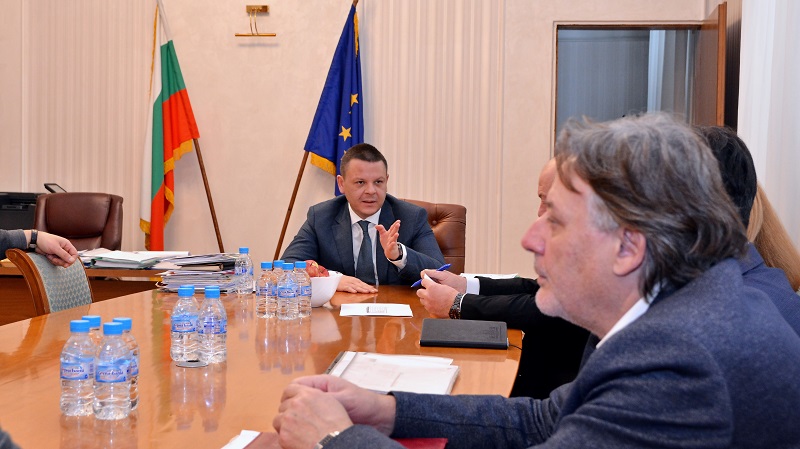 Вицепремиерът Христо Алексиев: Предстои увеличение на заплатите в Български пощи