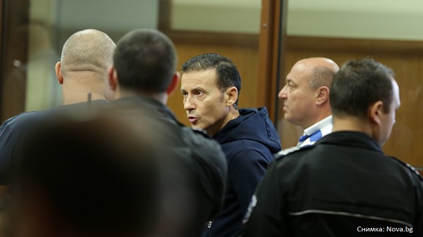 Спецсъдът казва днес дали Миню Стайков остава в ареста
