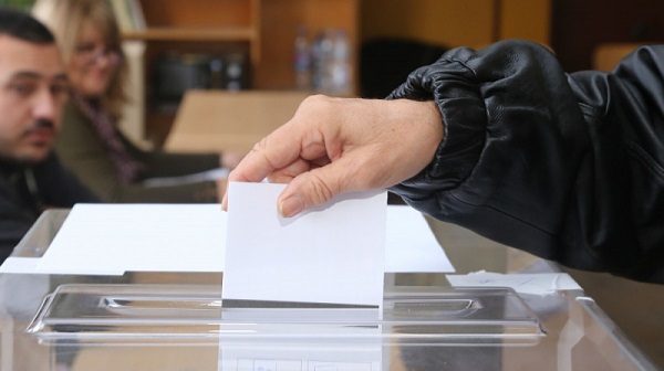 27 % е избирателната активност в Царево към 11:00 часа