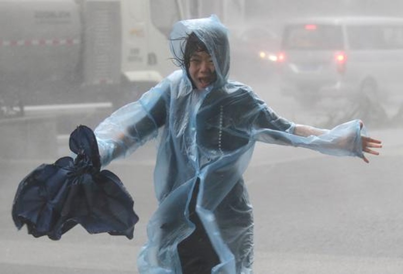 Мощен тайфун приближава Япония