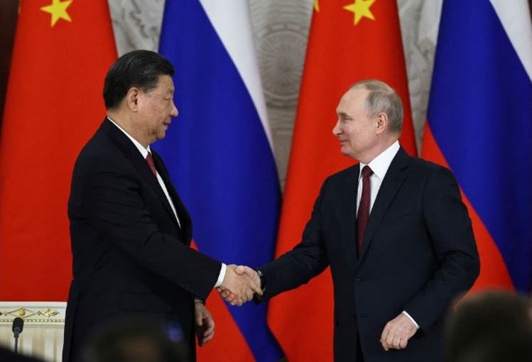 Русия и Китай не създават военен съюз, заяви Путин